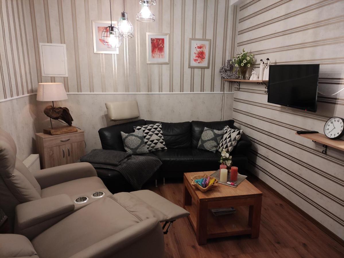 Ferienwohnung Zur Muehle Weener Buitenkant foto